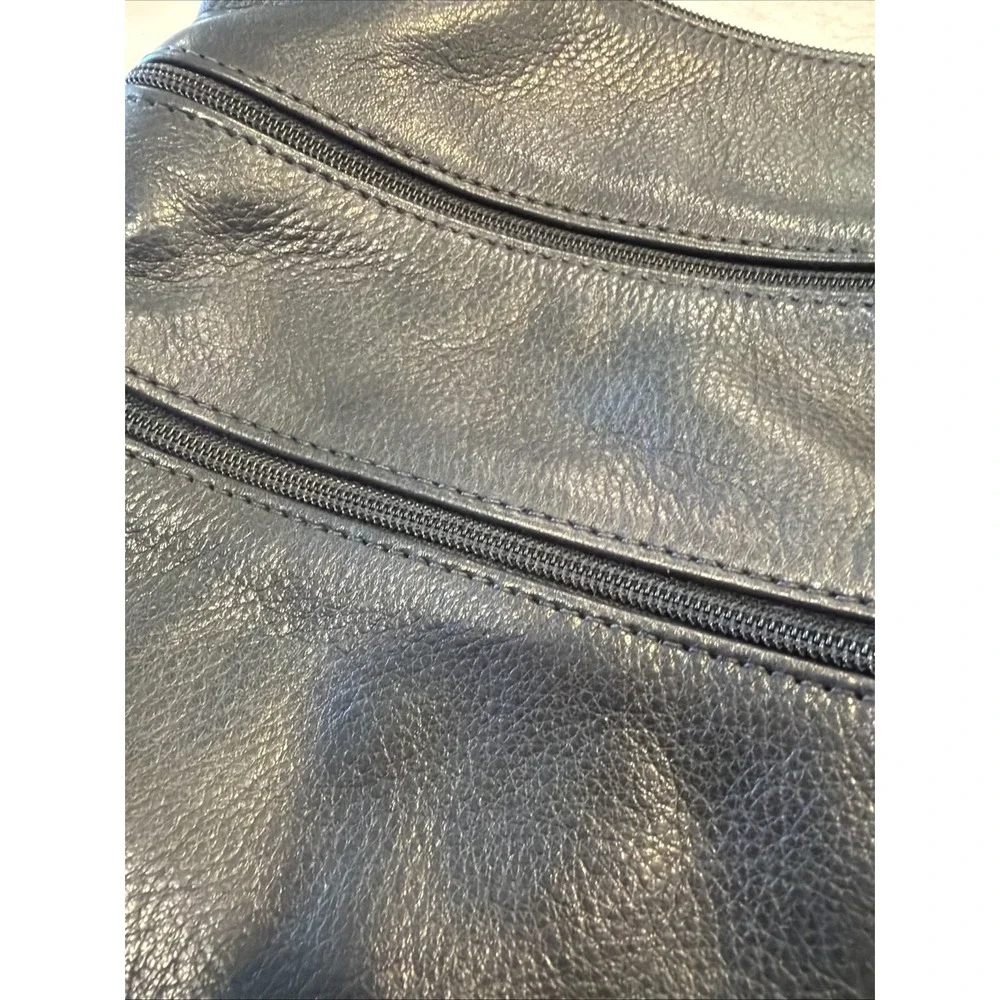 Vintage Sven Berkeley USA Black Pebbled Leather Zipper Crossbody Handbag EUC
